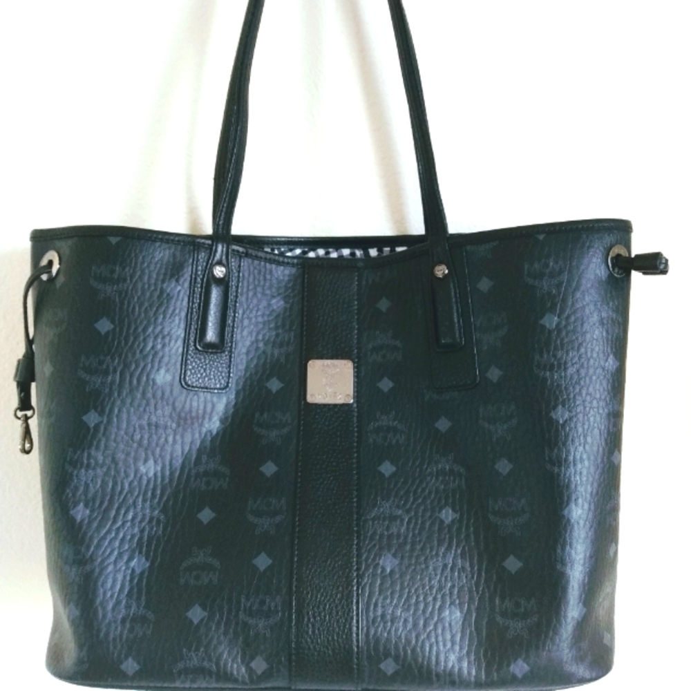 MCM Liz Reversible Medium Tote with pouch